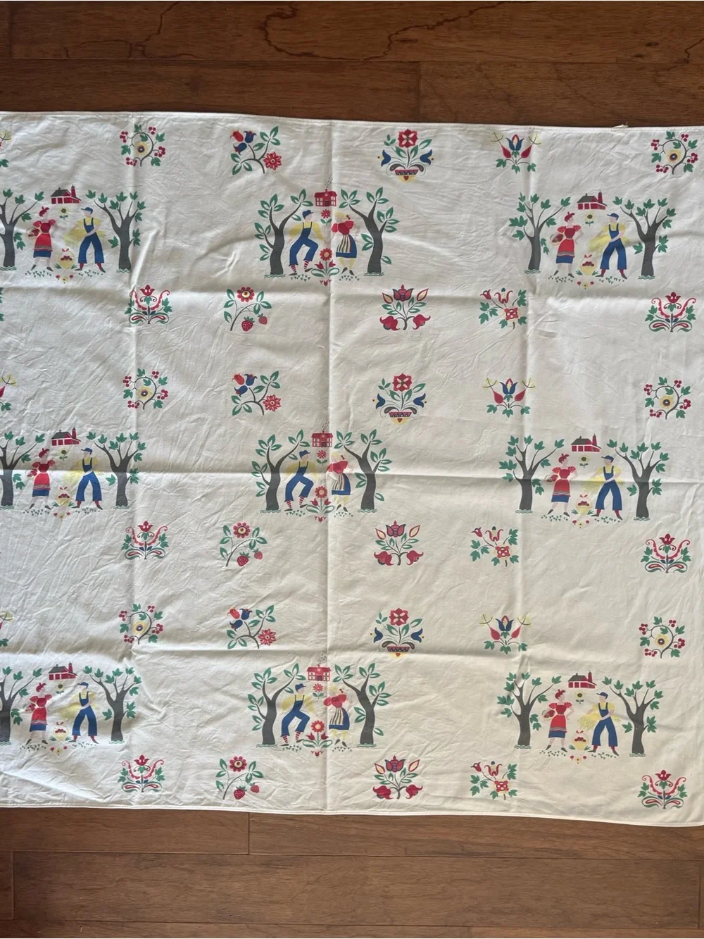 Vintage 1950-1960 Wilendur Cotton Tablecloth Pennsylvania Dutch